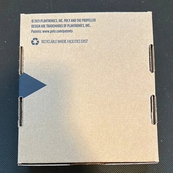 NIB Poly Blackwire 3320 Headset